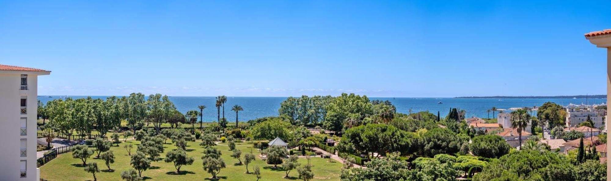Duplex Villa Les Pins 89M2 Et Terrasse 30M2 Antibes Exterior foto