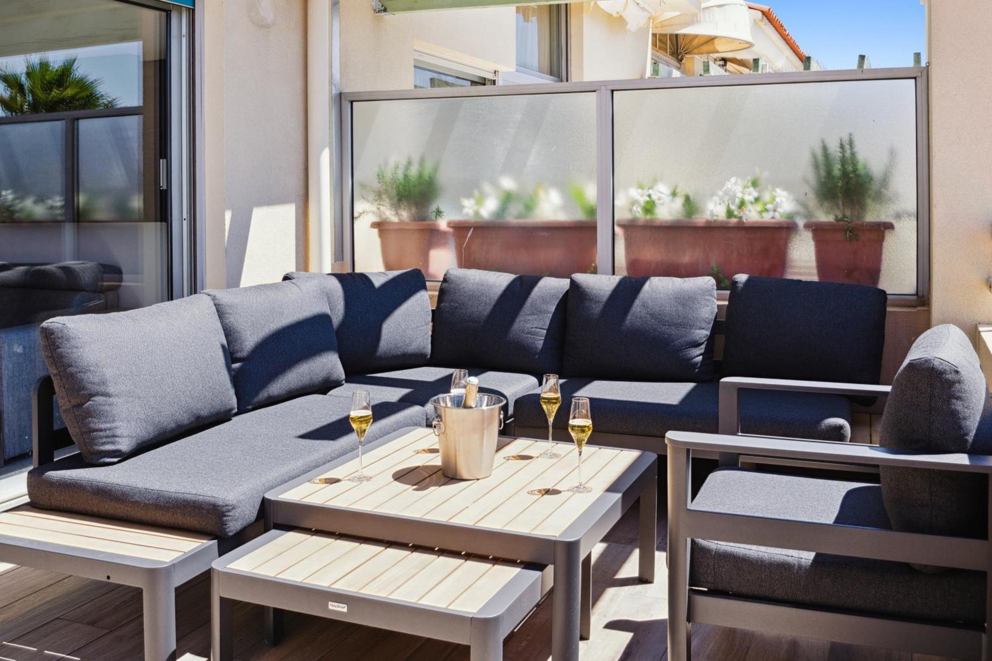 Duplex Villa Les Pins 89M2 Et Terrasse 30M2 Antibes Exterior foto