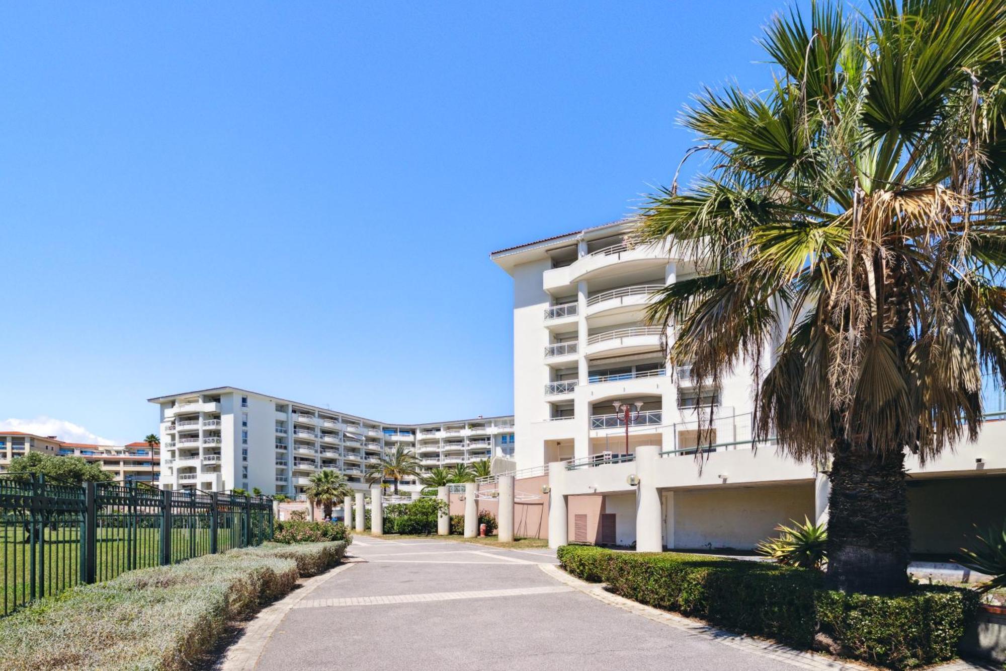 Duplex Villa Les Pins 89M2 Et Terrasse 30M2 Antibes Exterior foto