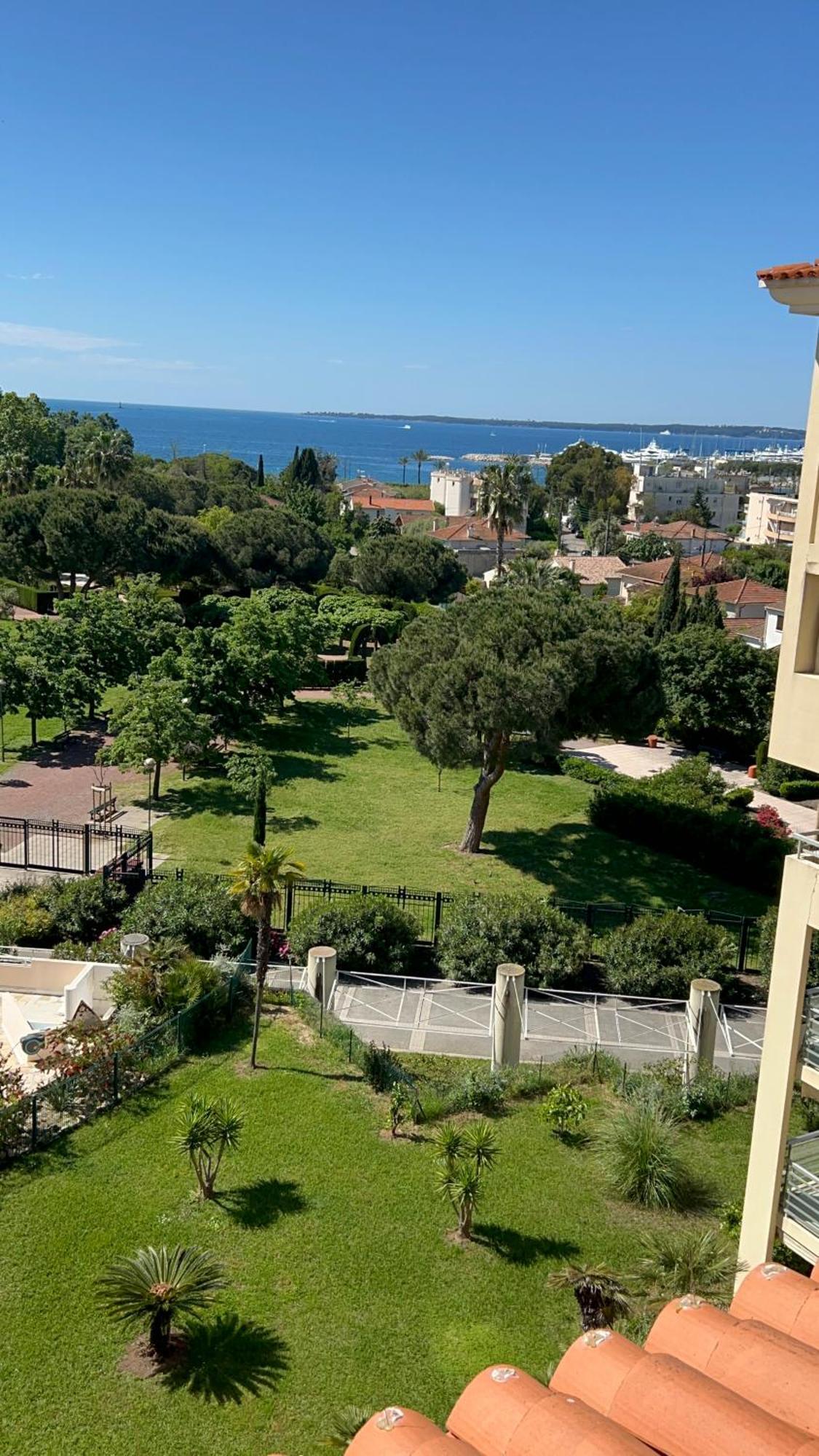 Duplex Villa Les Pins 89M2 Et Terrasse 30M2 Antibes Exterior foto